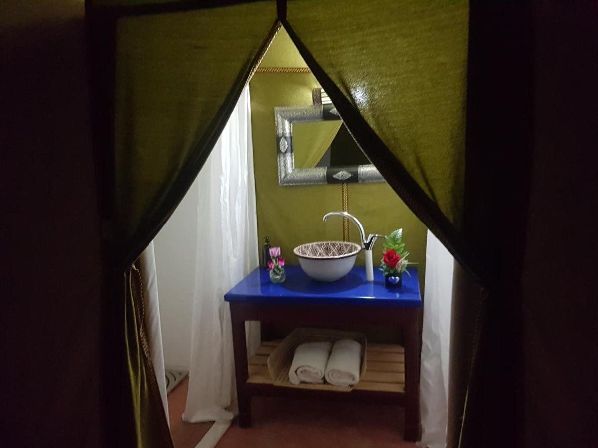 Sahara Family Camp Hotel Merzouga Eksteriør billede